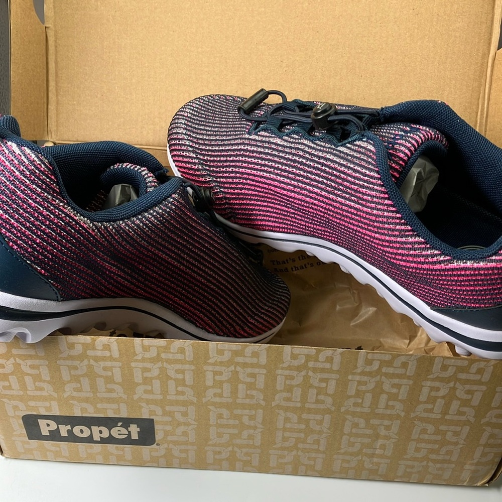 Propet Women’s TravelActiv Xpress Sneakers - Picture 6 of 16